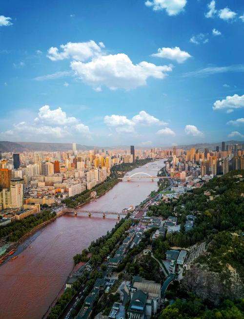 蘭州網(wǎng)站建設(shè)指南與《蘭州大全》資源整合解析